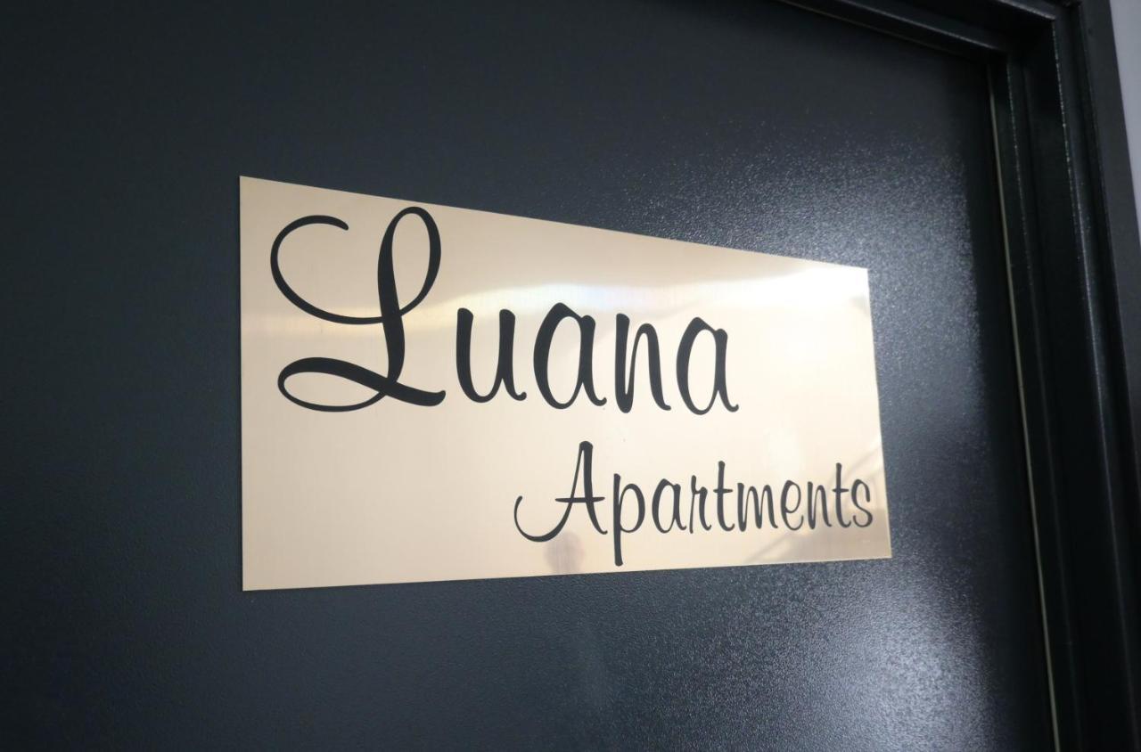 Luana Airport Apartments #5 오토페니 외부 사진